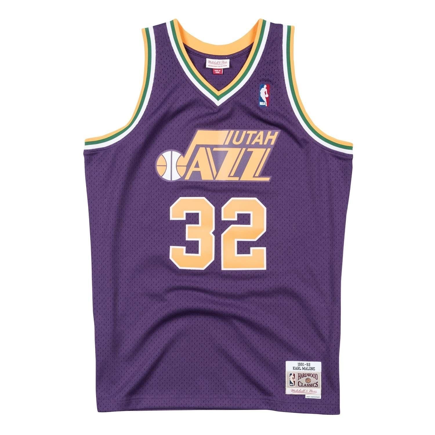 Karl Malone #32 Utah Jazz 1991-92 Swingman NBA Jersey — view 1