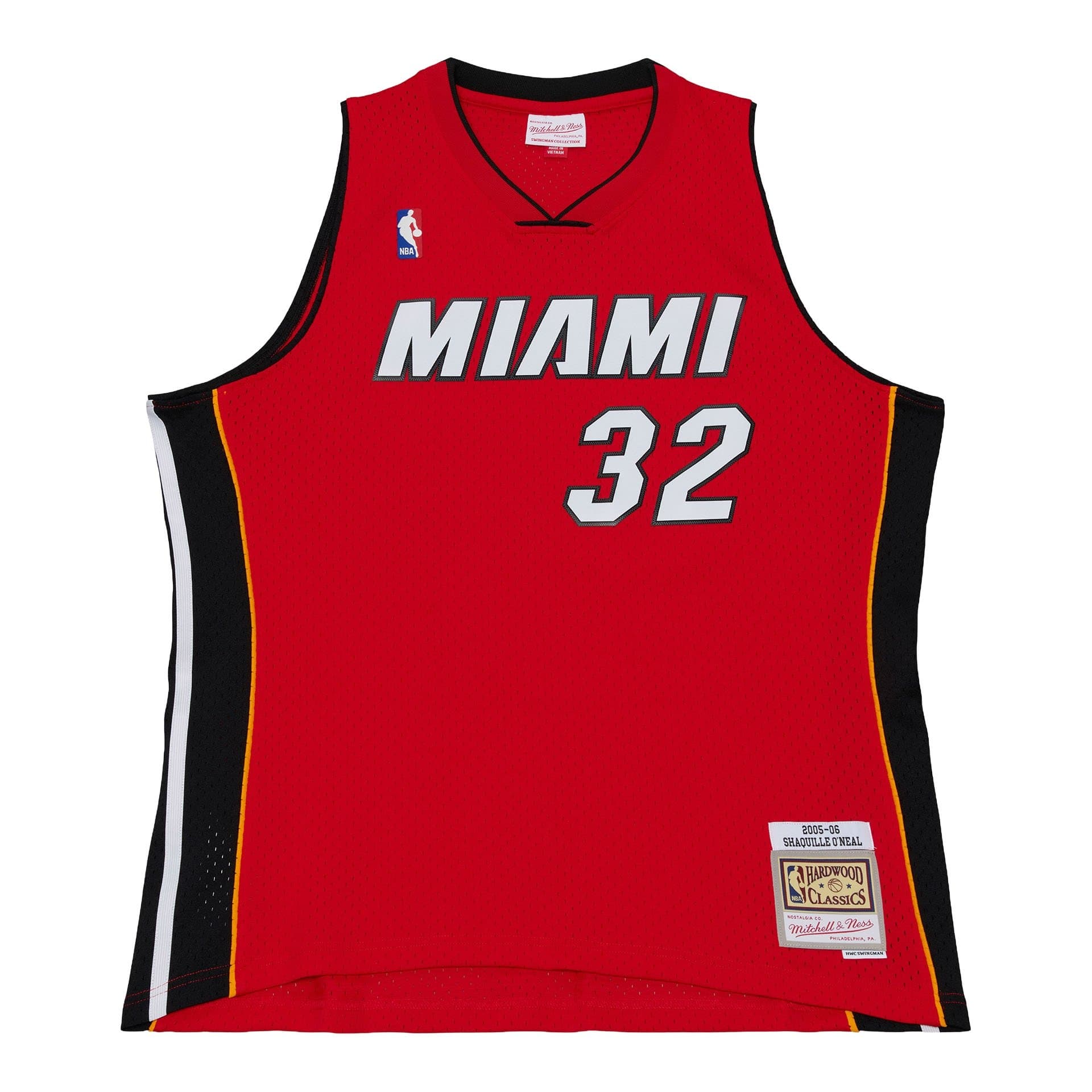 Shaquille O'Neal #32 Miami Heat 2005-06 Swingman NBA Jersey Red — view 1